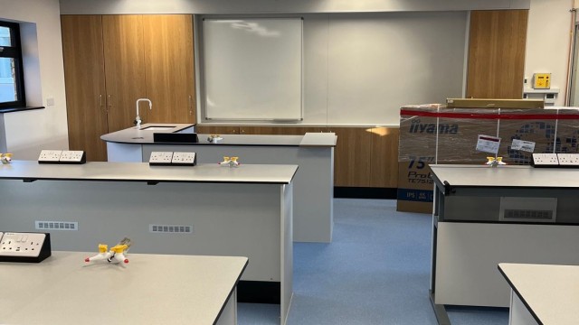 New Science Lab ECP - Ouesdale School - Transformation
